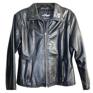 Women’s Leather jacket size L